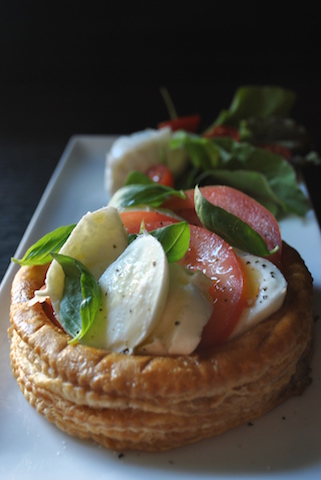 Menù estivo: ecco il Vol-au-vent Caprese